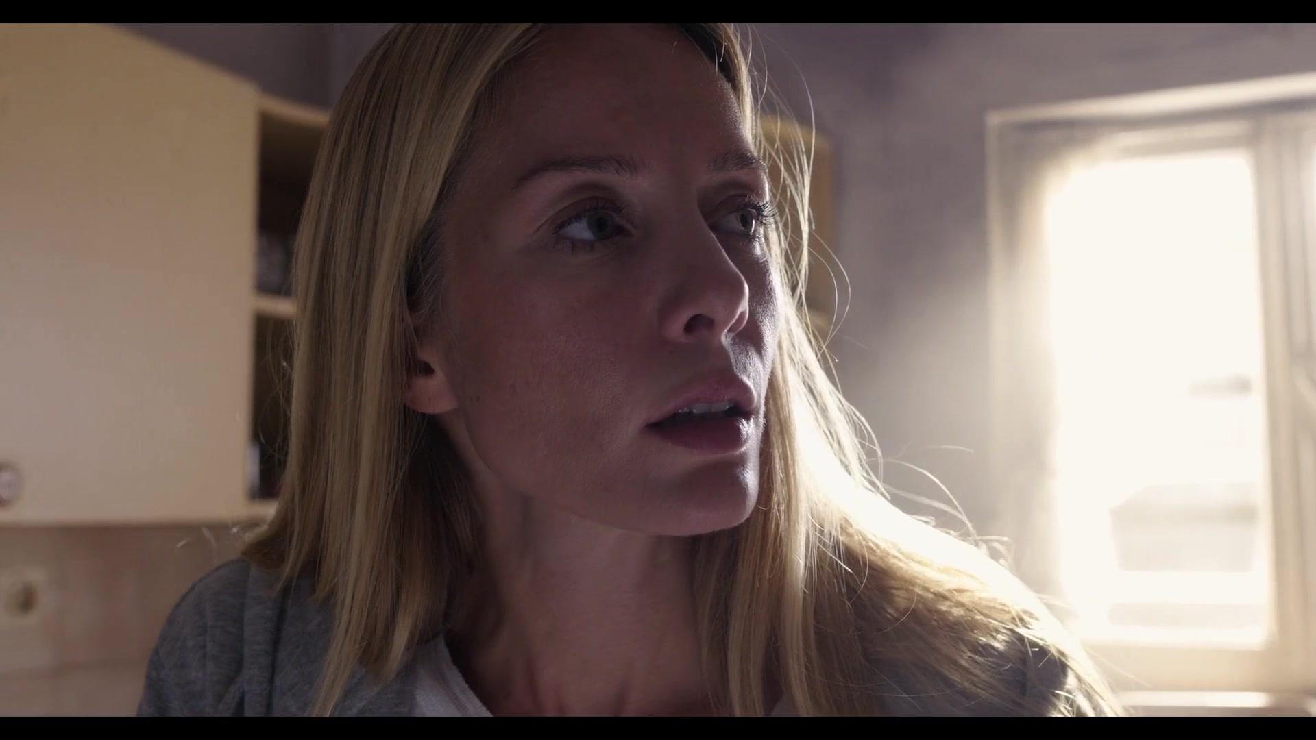 Love_101_01x07_0376.jpg