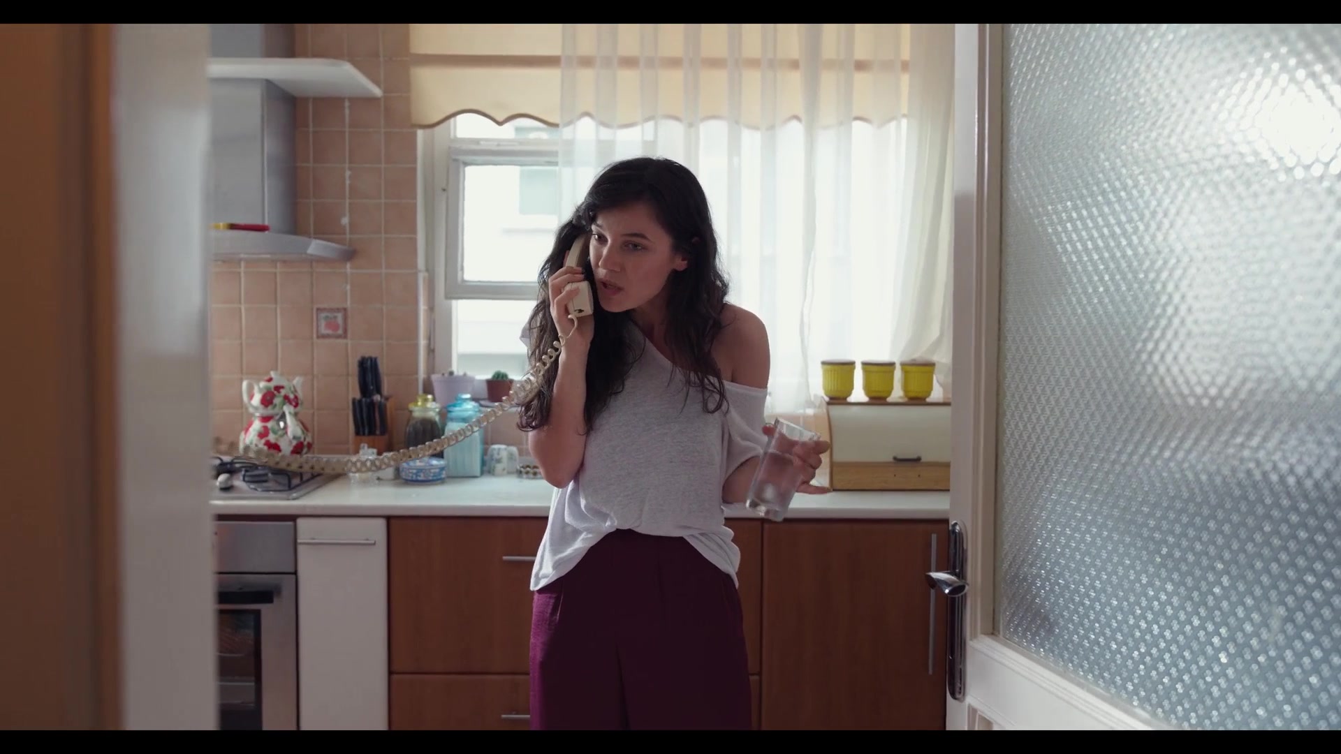 Love_101_01x07_0734.jpg