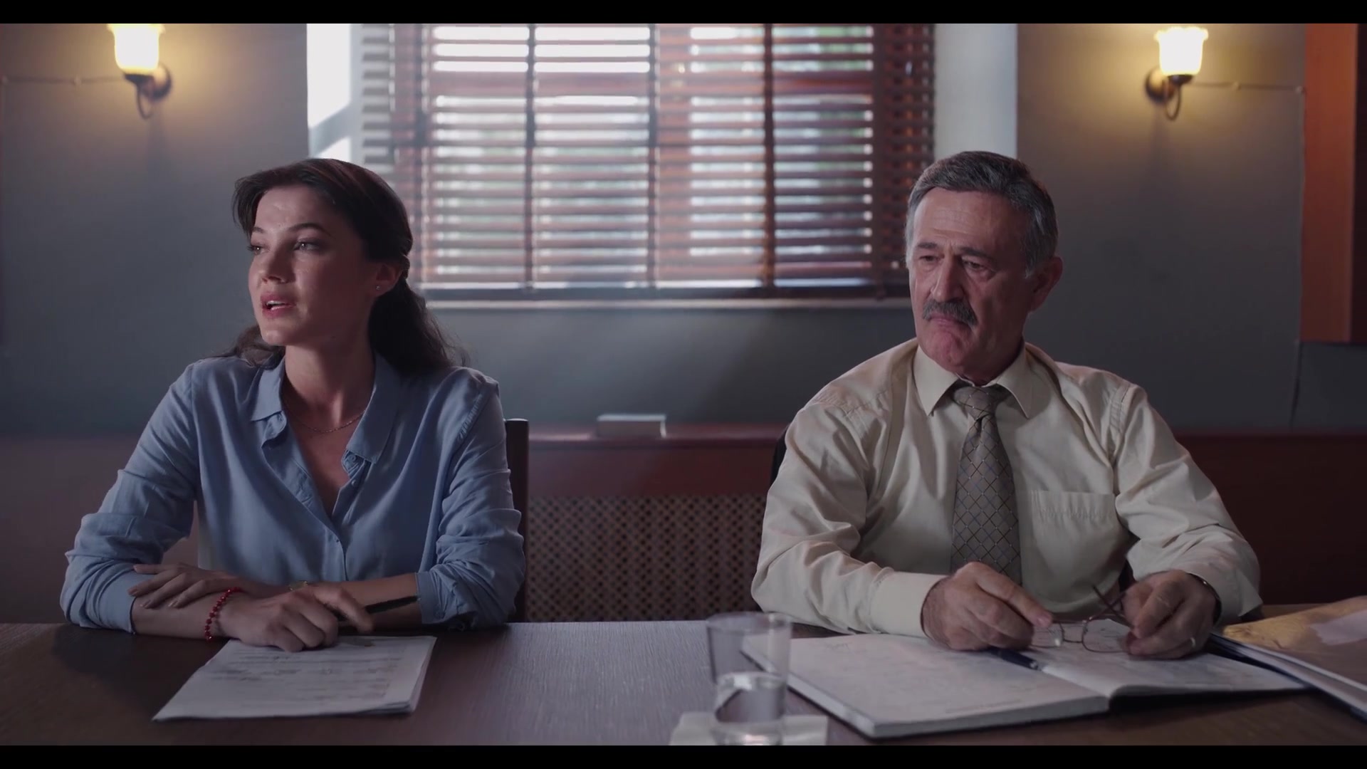Love_101_01x08_0104.jpg