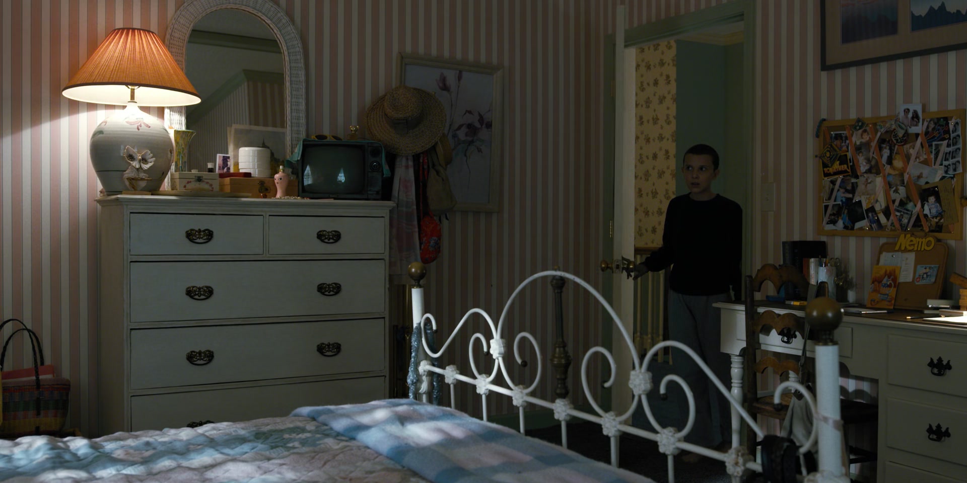 1x03_0624.jpg