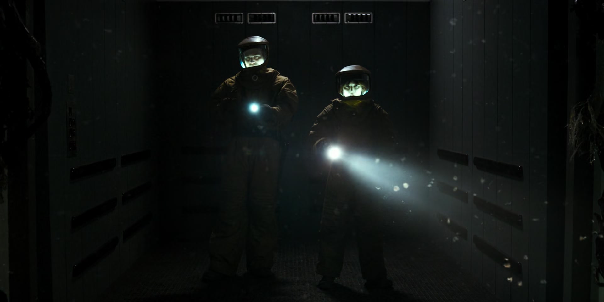 1x08_0300.jpg