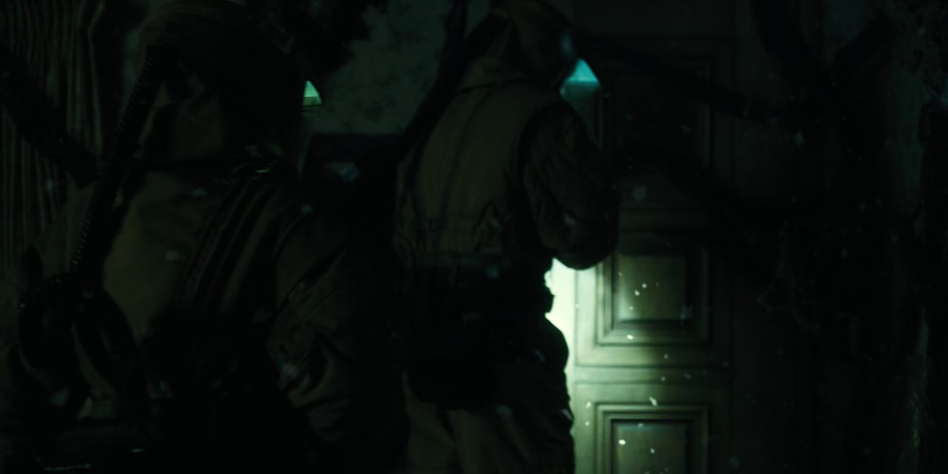 1x08_0827.jpg