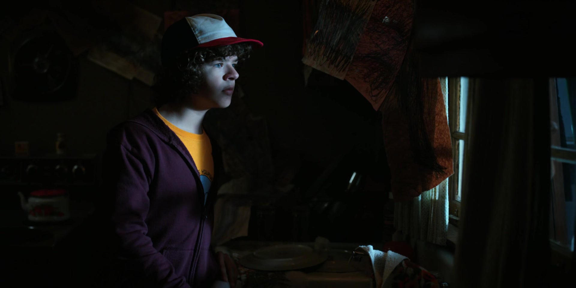 2x08_1052.jpg