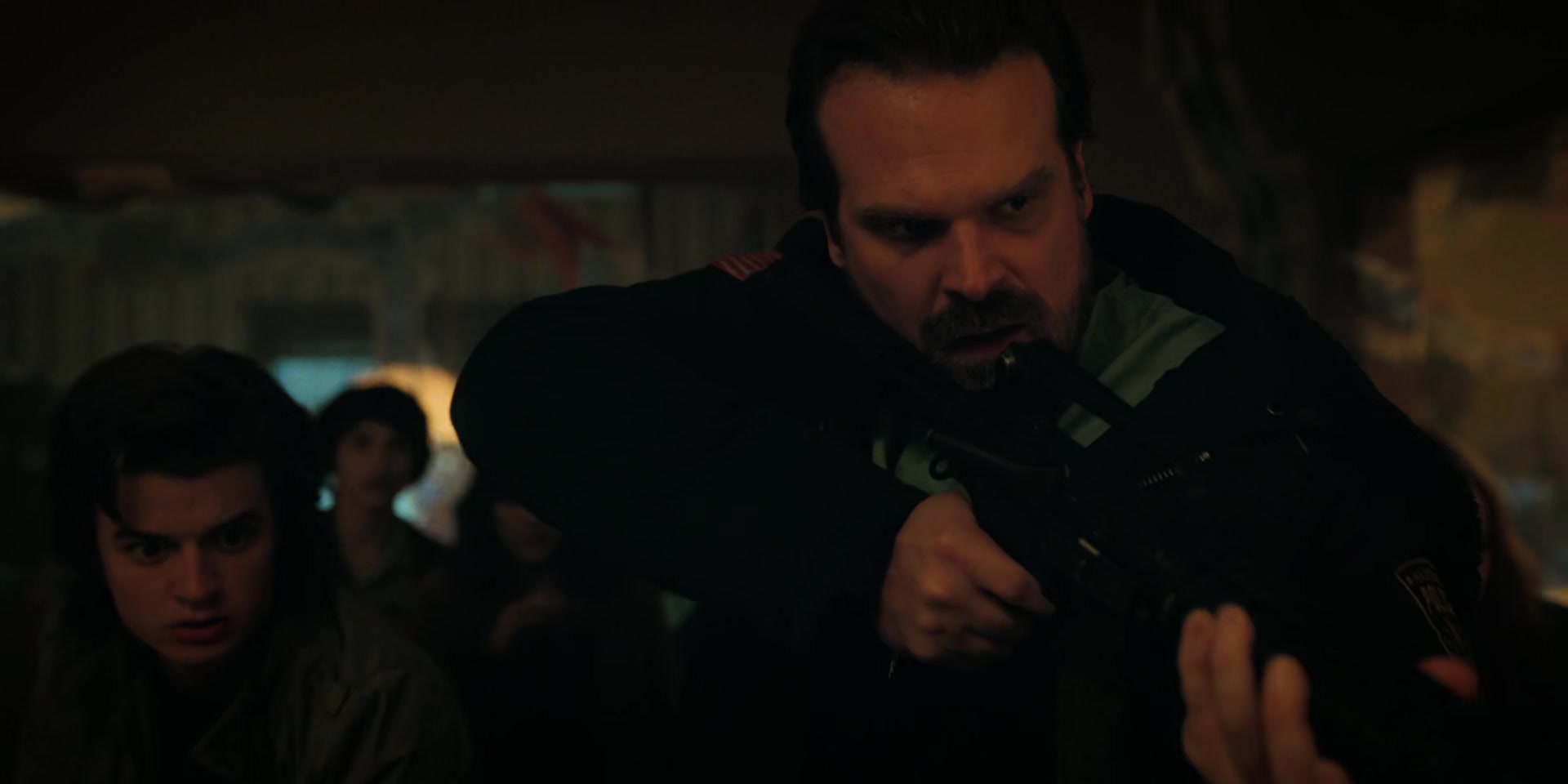 2x08_1385.jpg