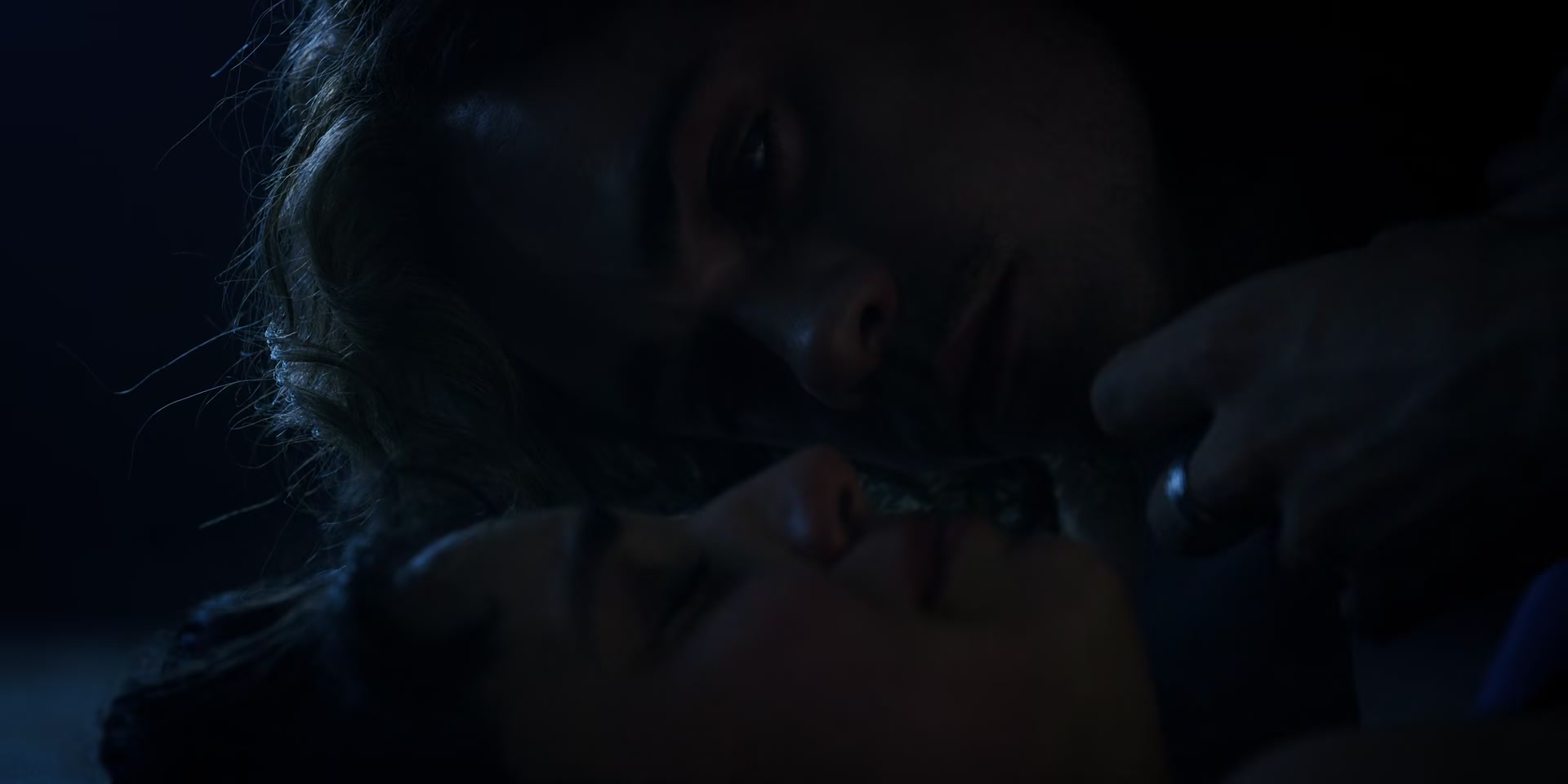 3x02_2233.jpg