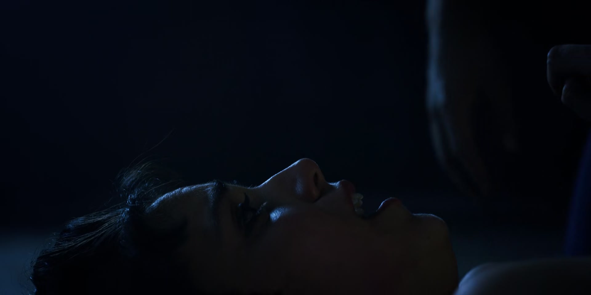 3x02_2236.jpg