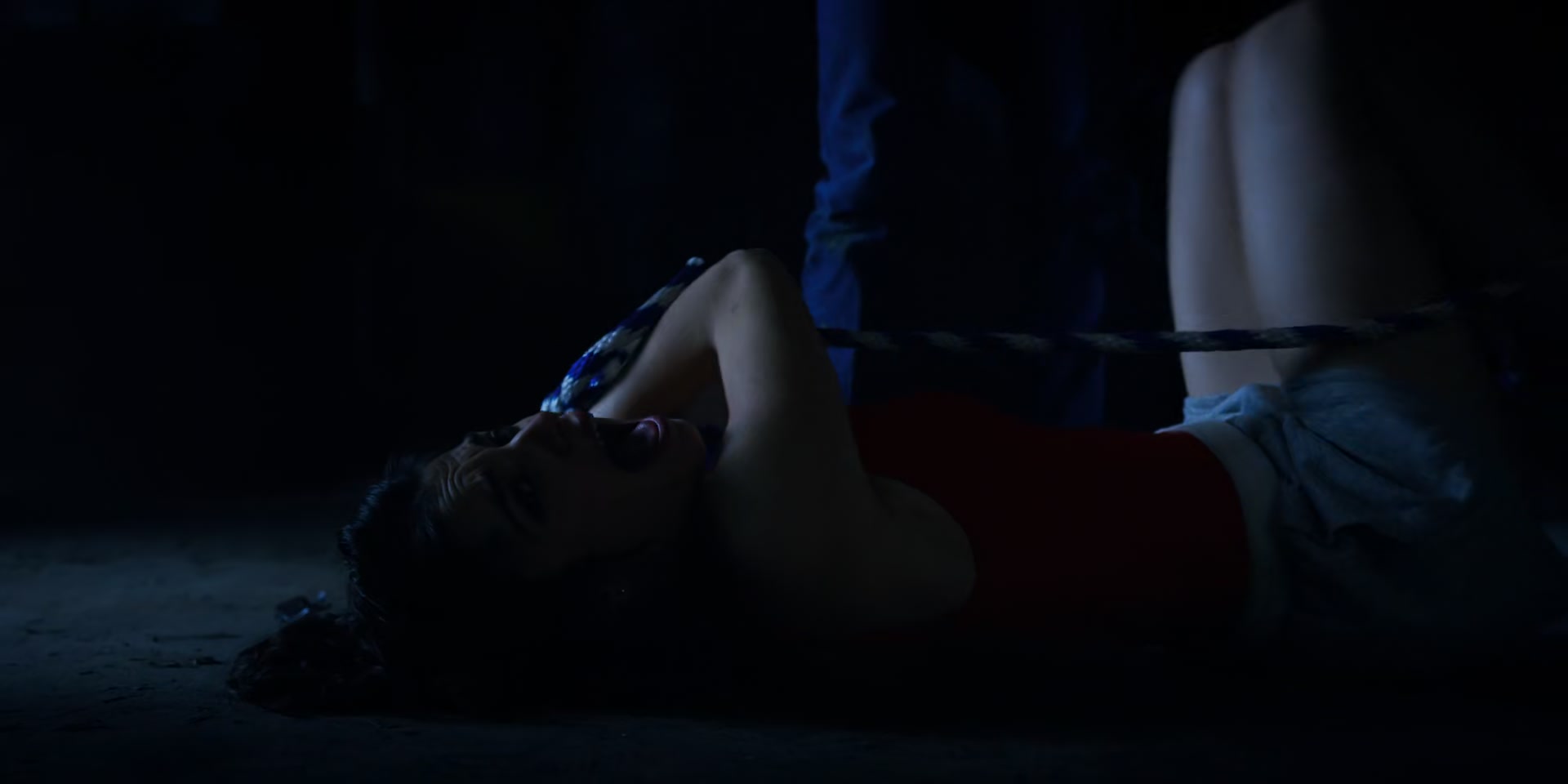3x02_2244.jpg