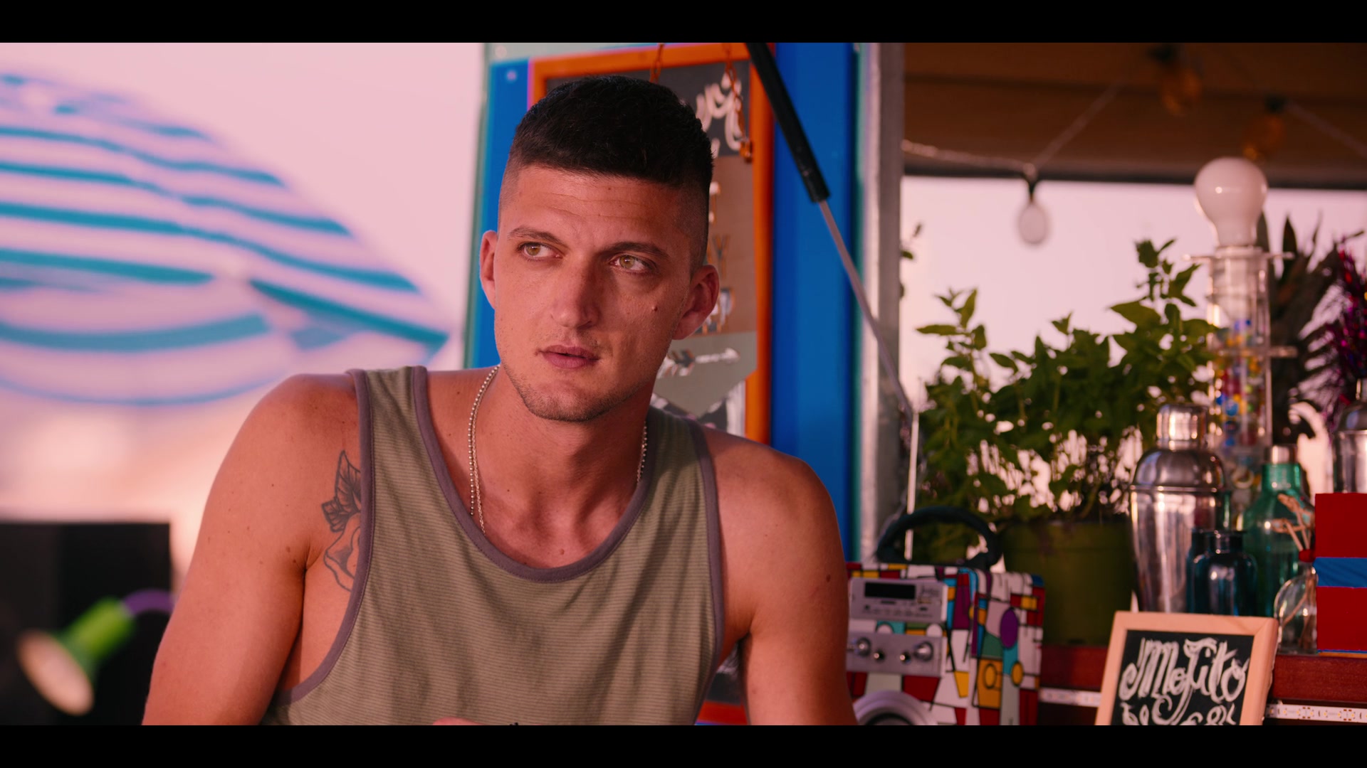 Summertime_01x07_0819.jpg