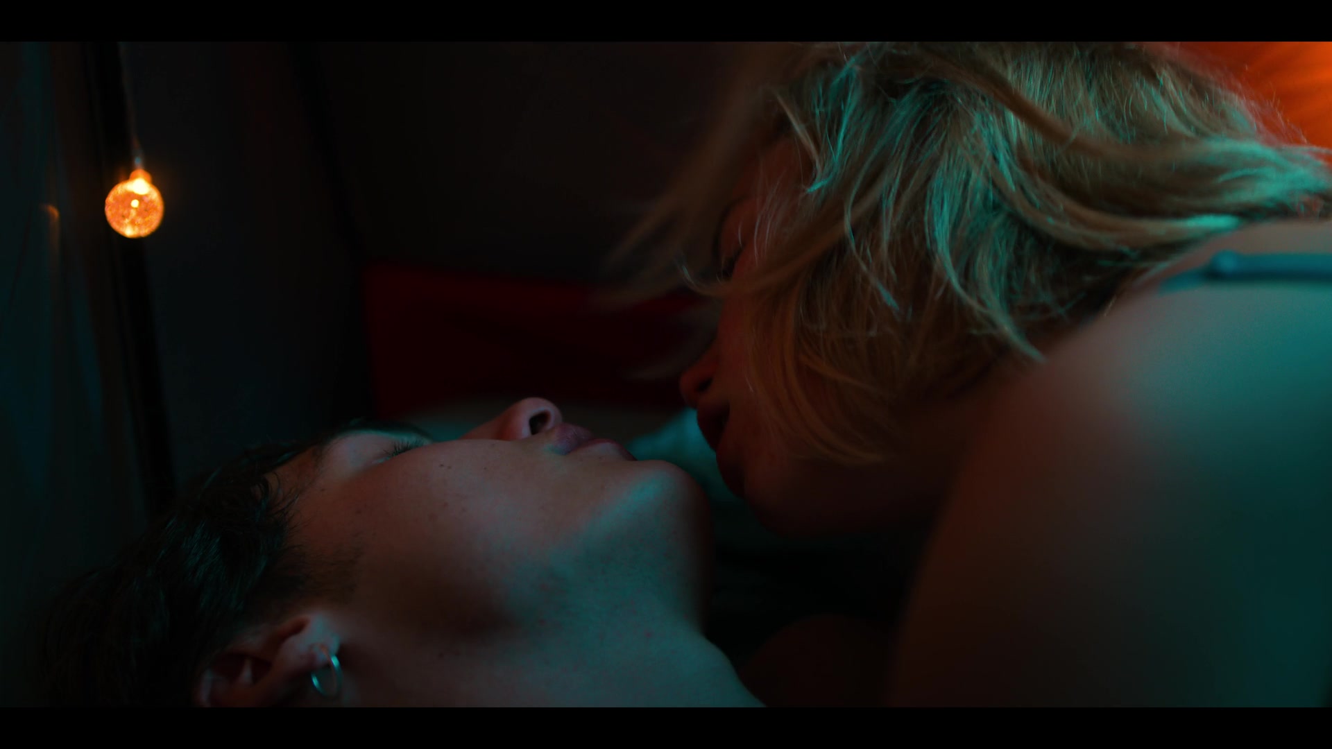Summertime_01x07_1219.jpg