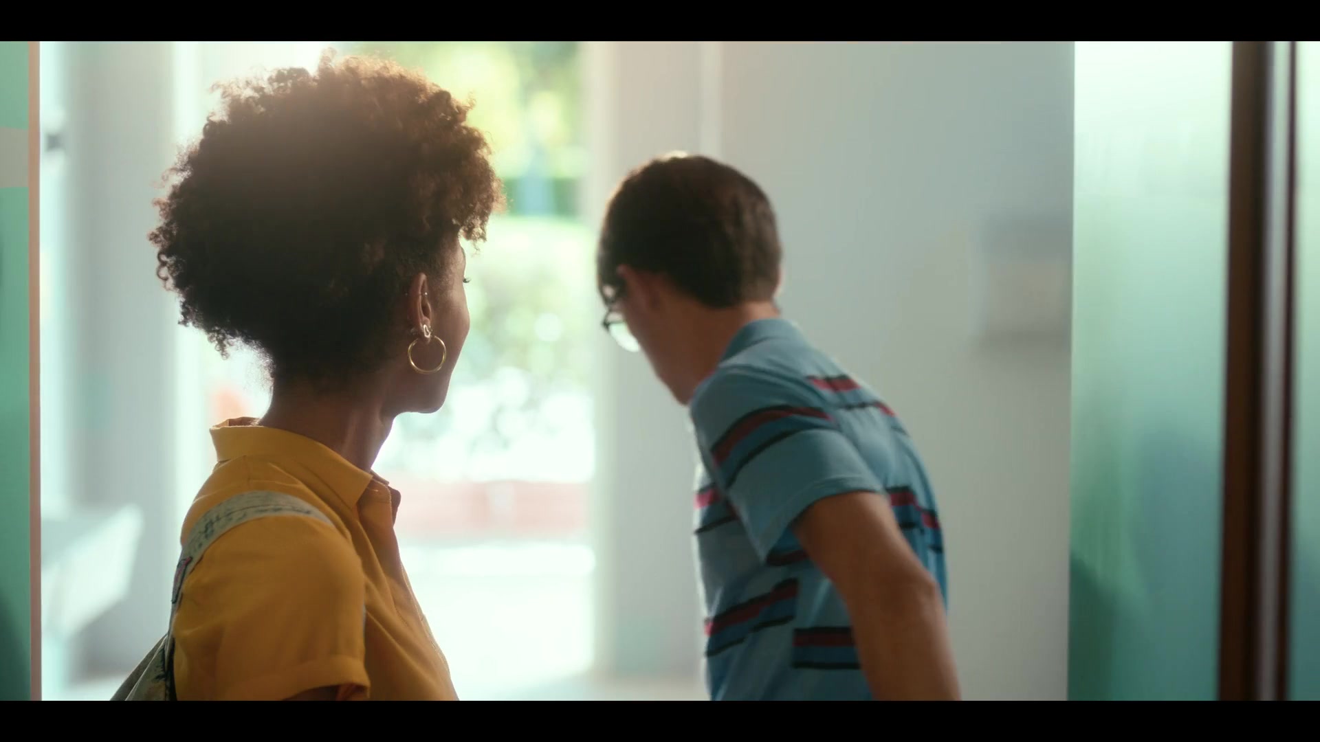 Summertime__S02E01_0102.jpg