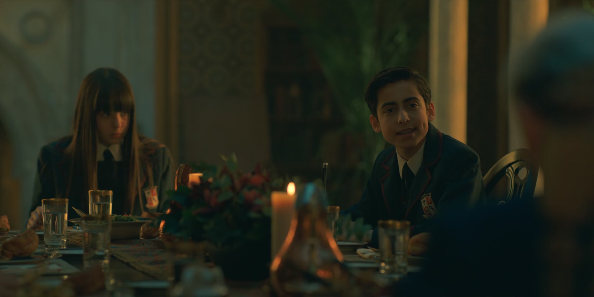 1x02_0050.jpg