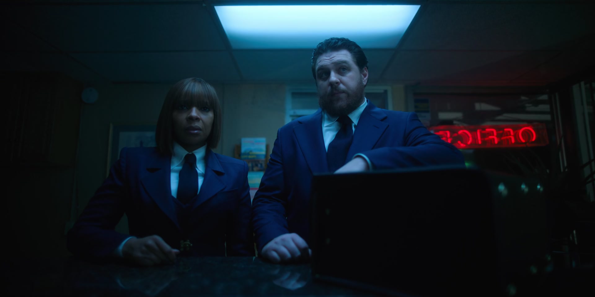 1x02_0228.jpg