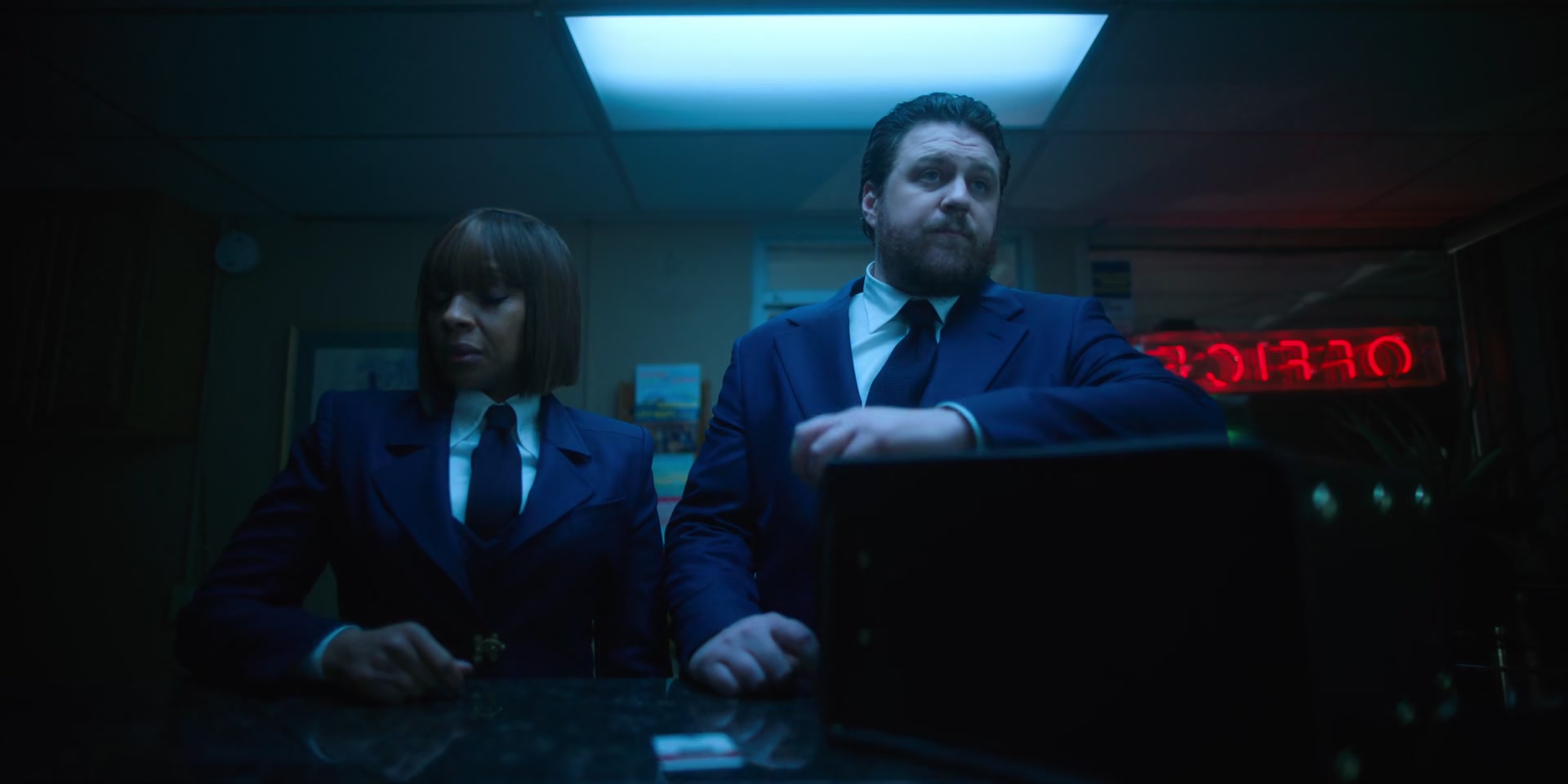 1x02_0243.jpg