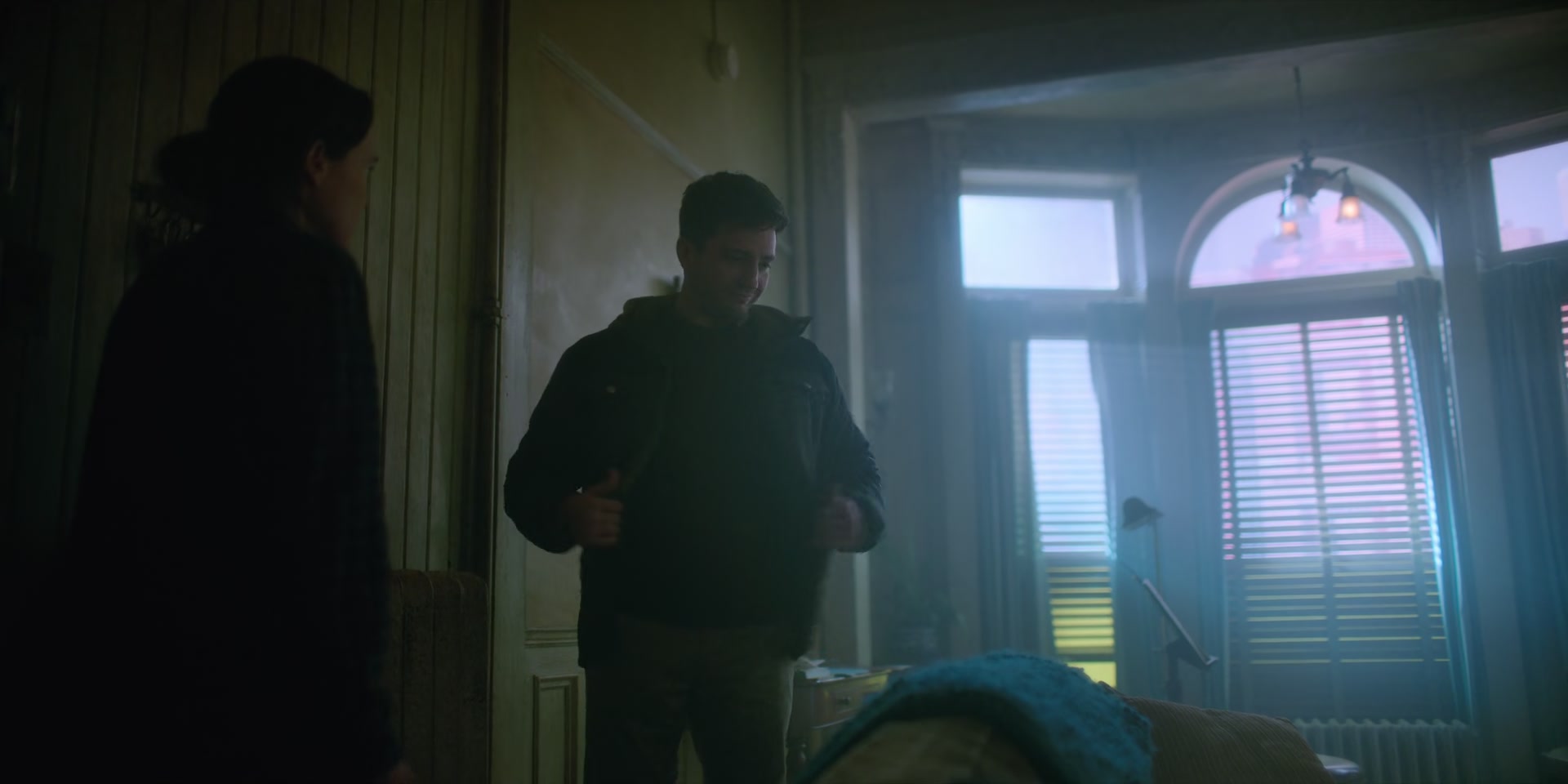 1x02_1081.jpg