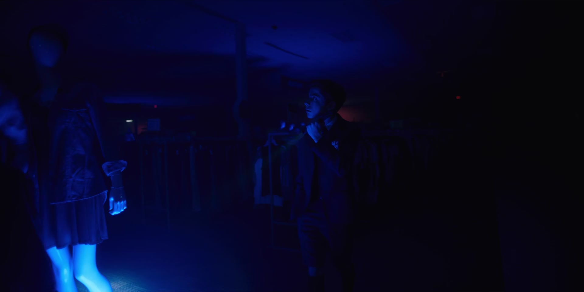 1x02_1400.jpg