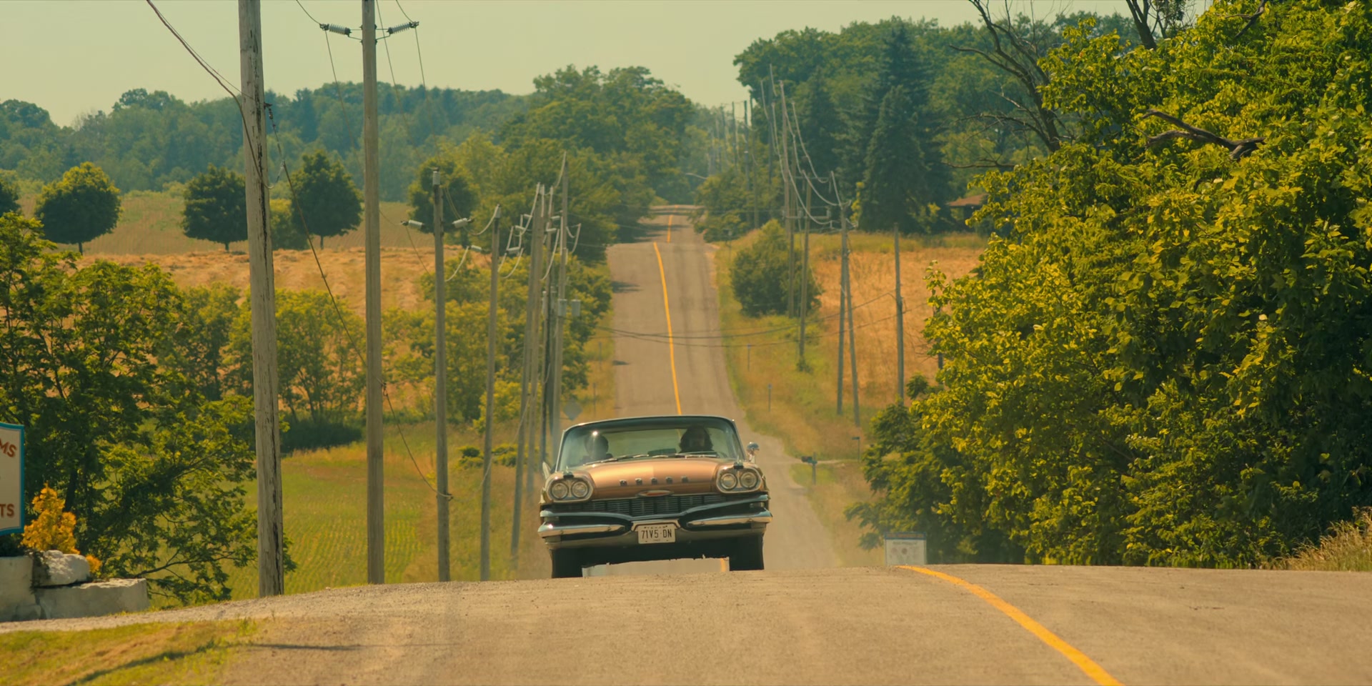 2x01_0664.jpg