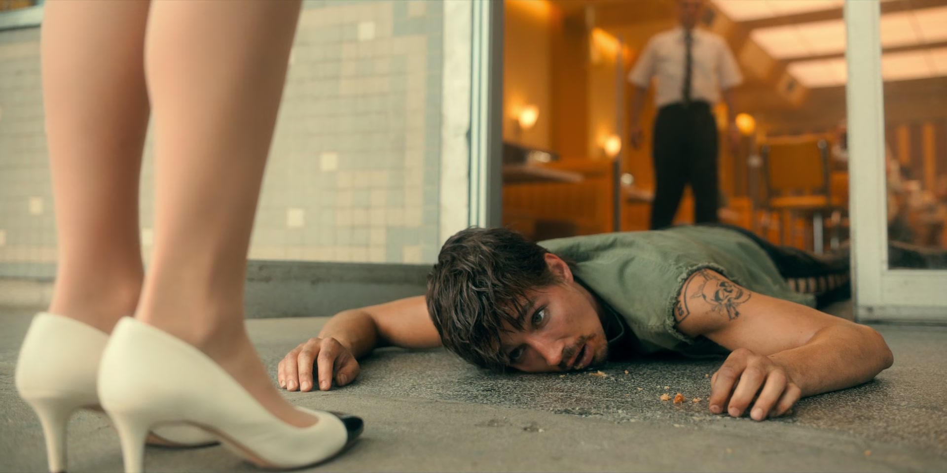 2x03_0020.jpg