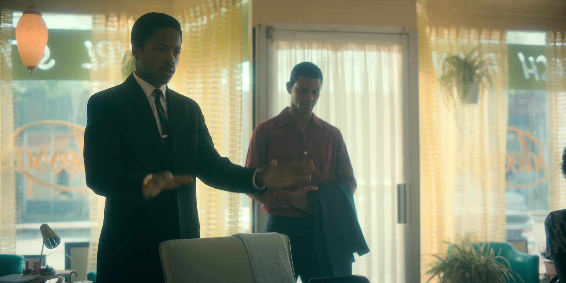 2x03_0495.jpg