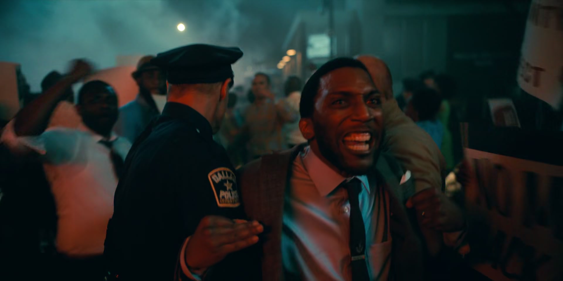 2x03_1168.jpg