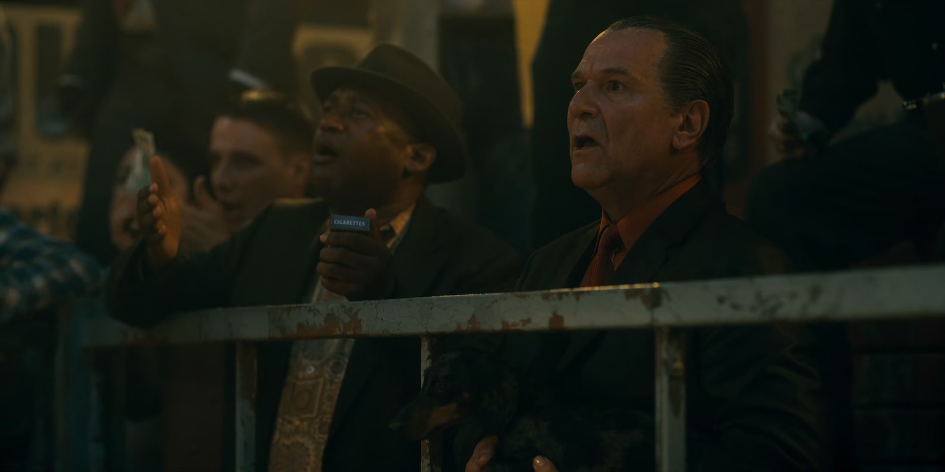 2x03_1224.jpg