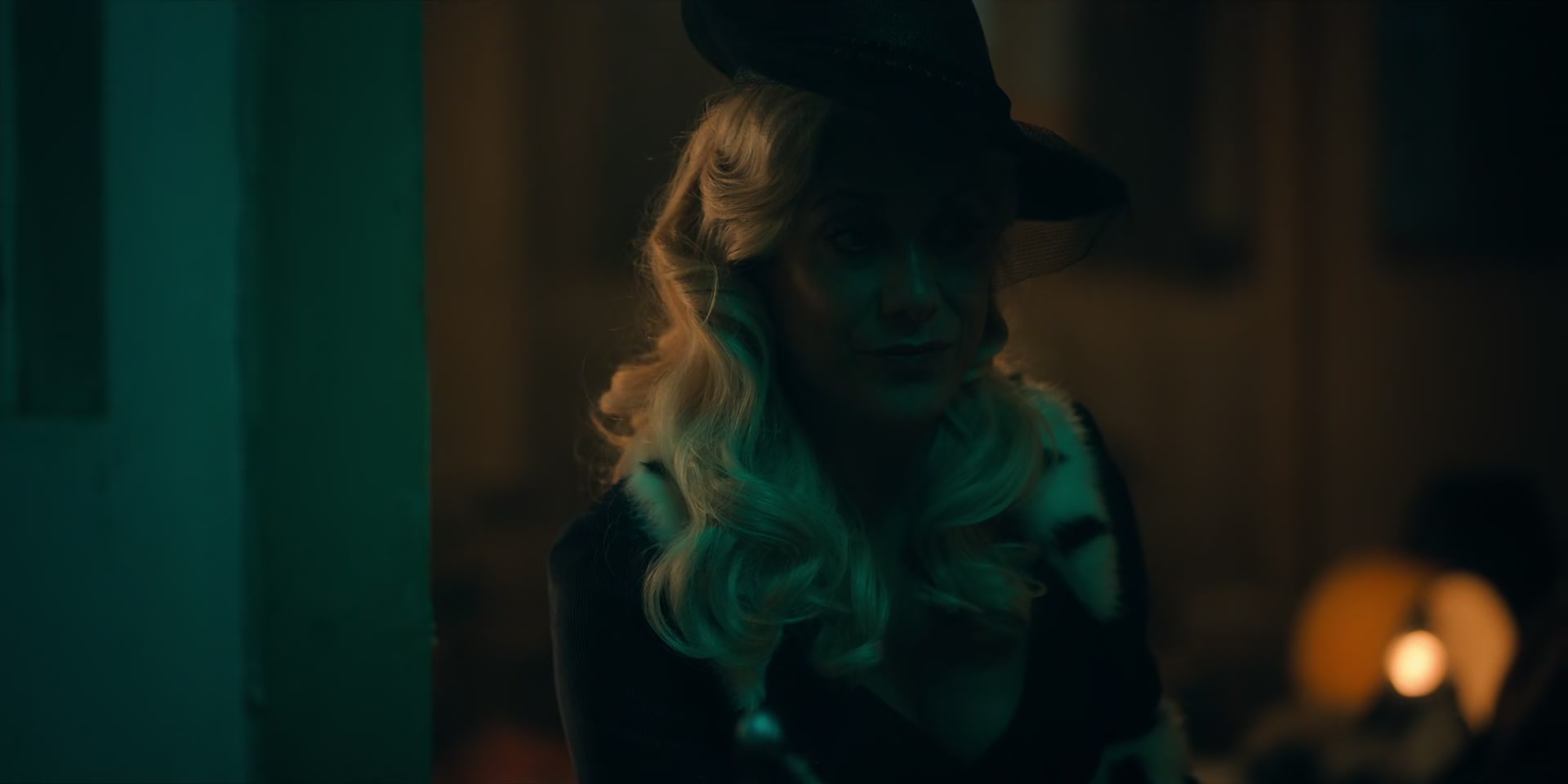 2x04_0031.jpg