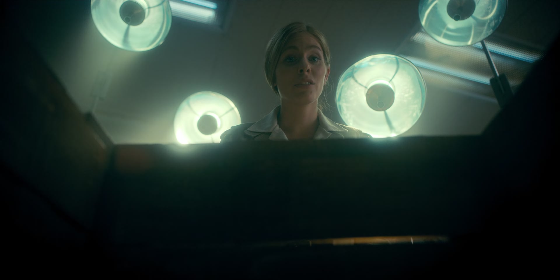 2x05_0022.jpg