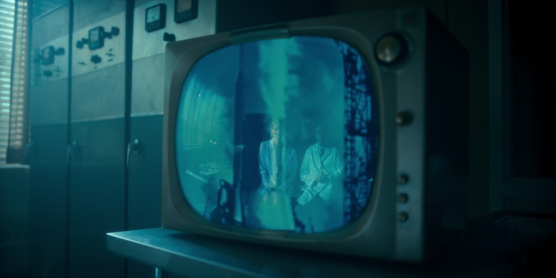 2x05_0057.jpg