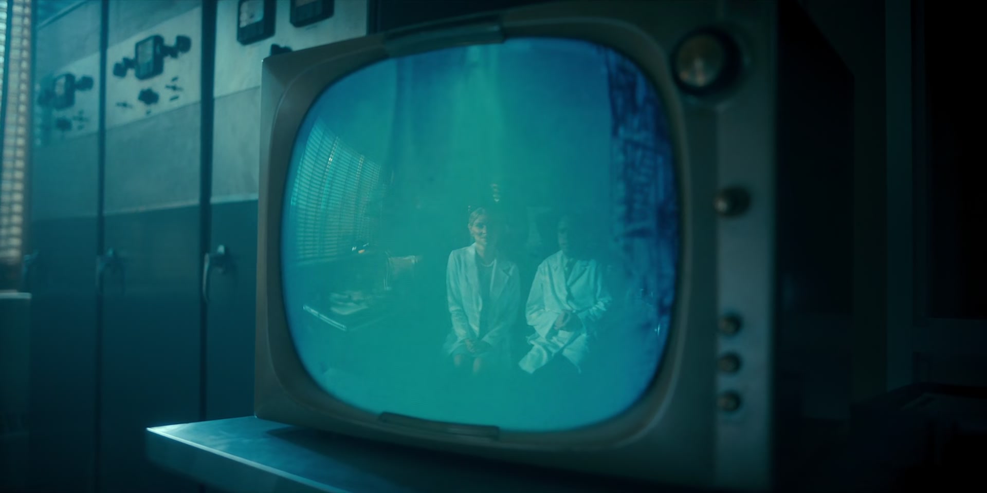 2x05_0058.jpg