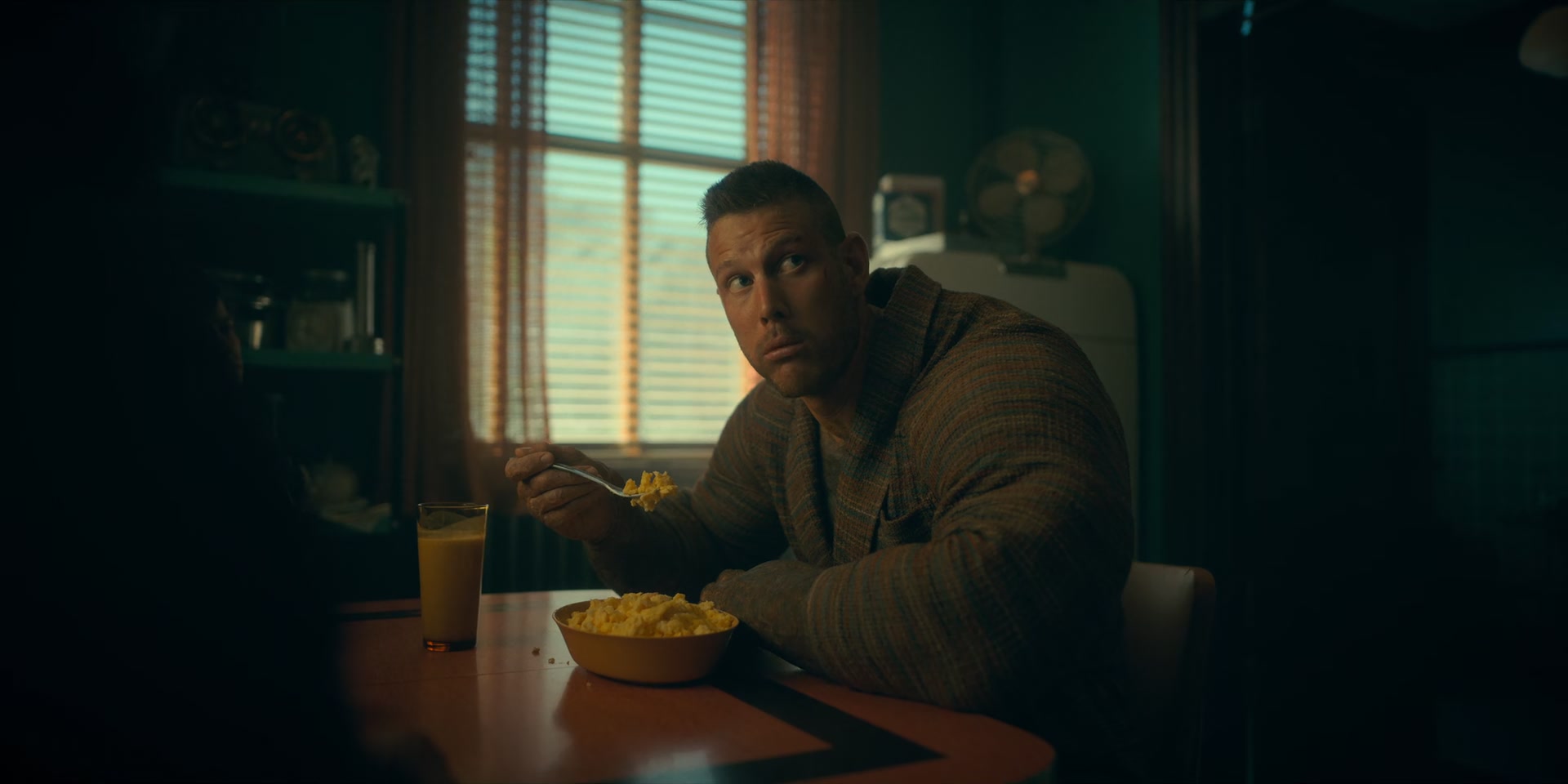 2x05_0453.jpg