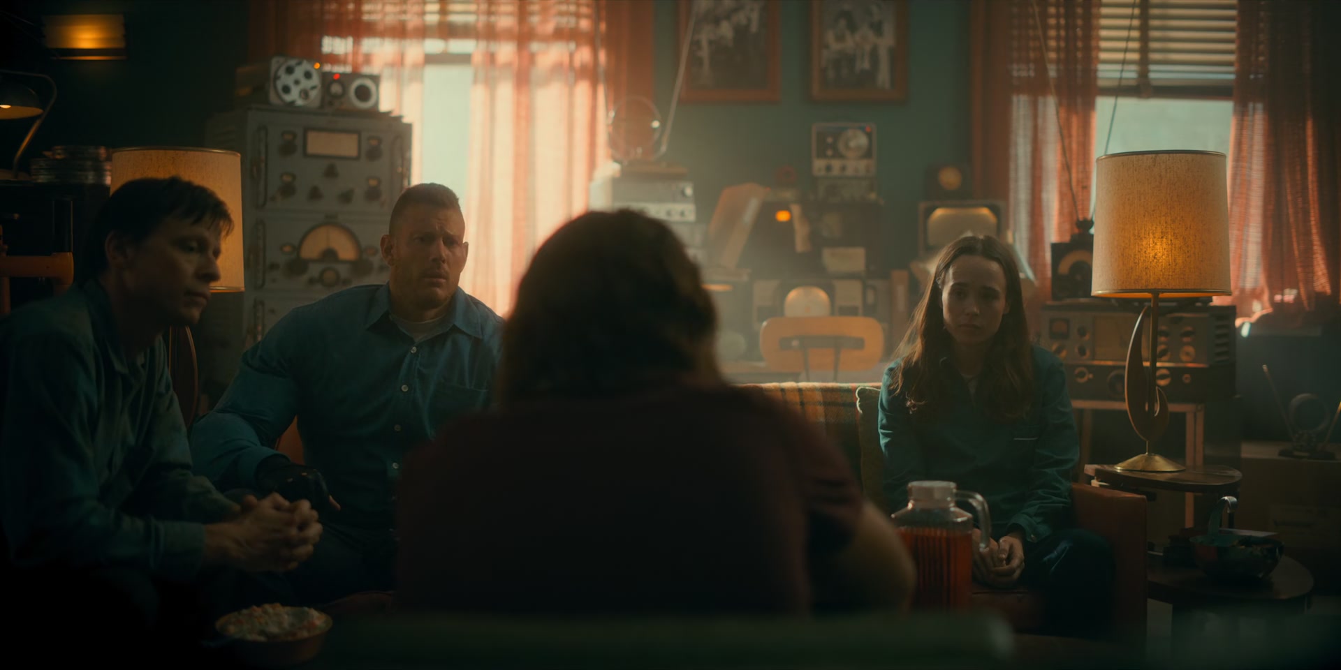2x05_0643.jpg