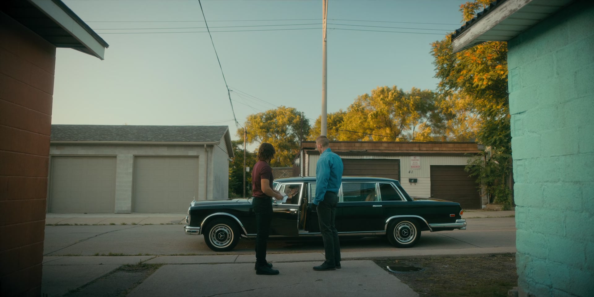2x05_0925.jpg