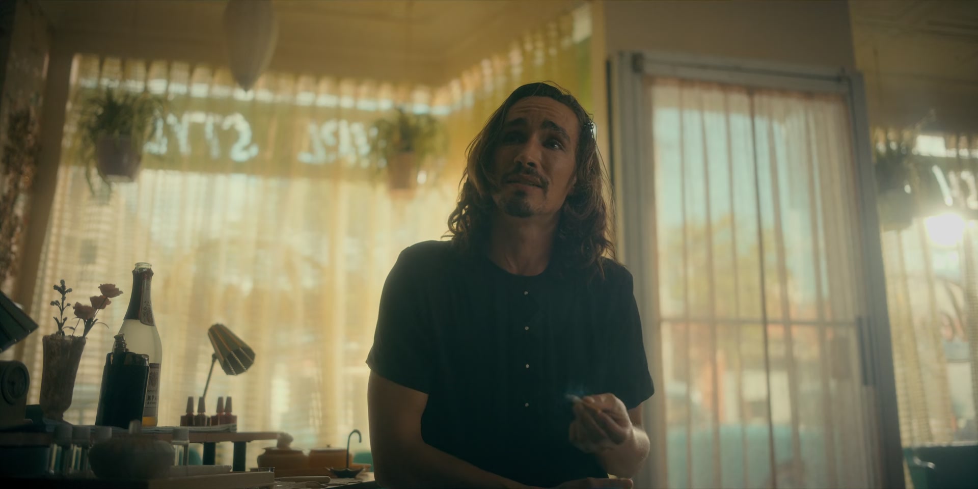 2x05_1018.jpg