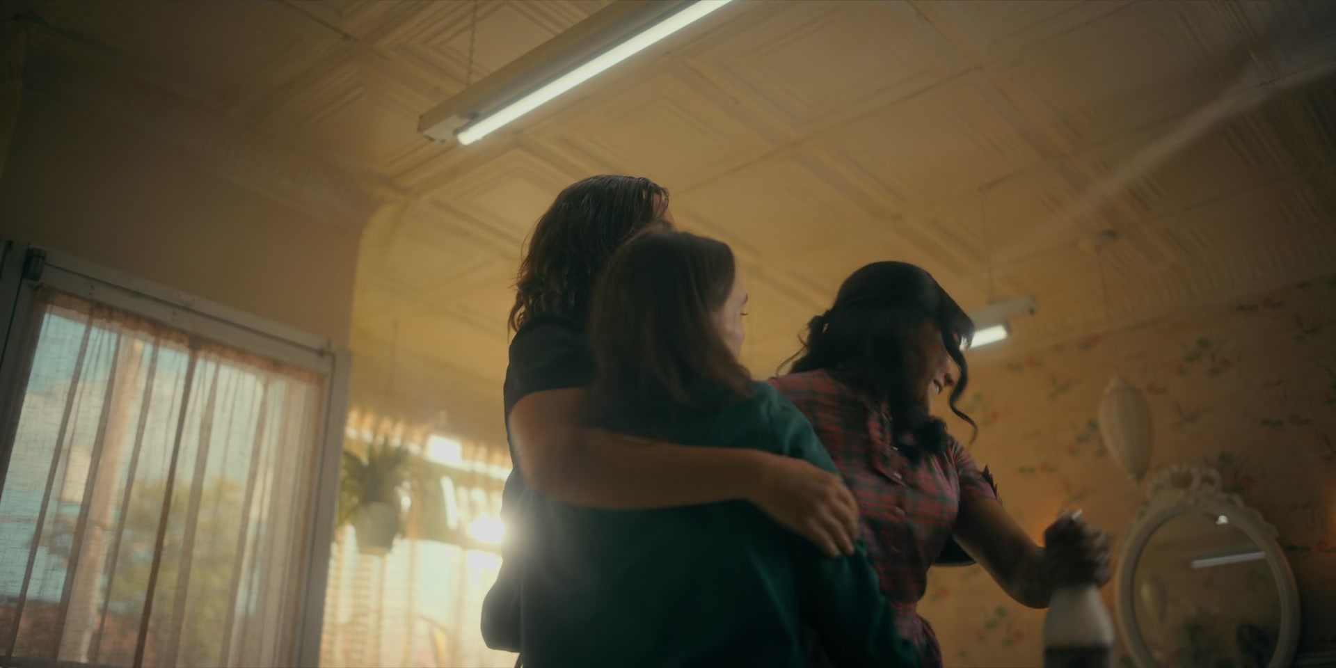 2x05_1026.jpg