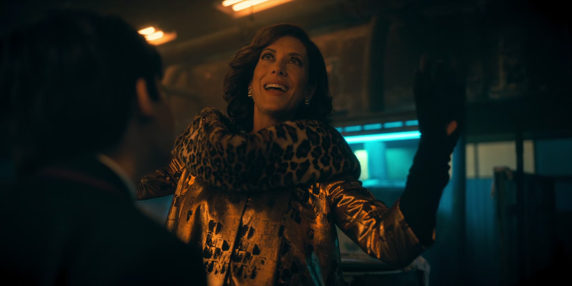 2x06_0195.jpg
