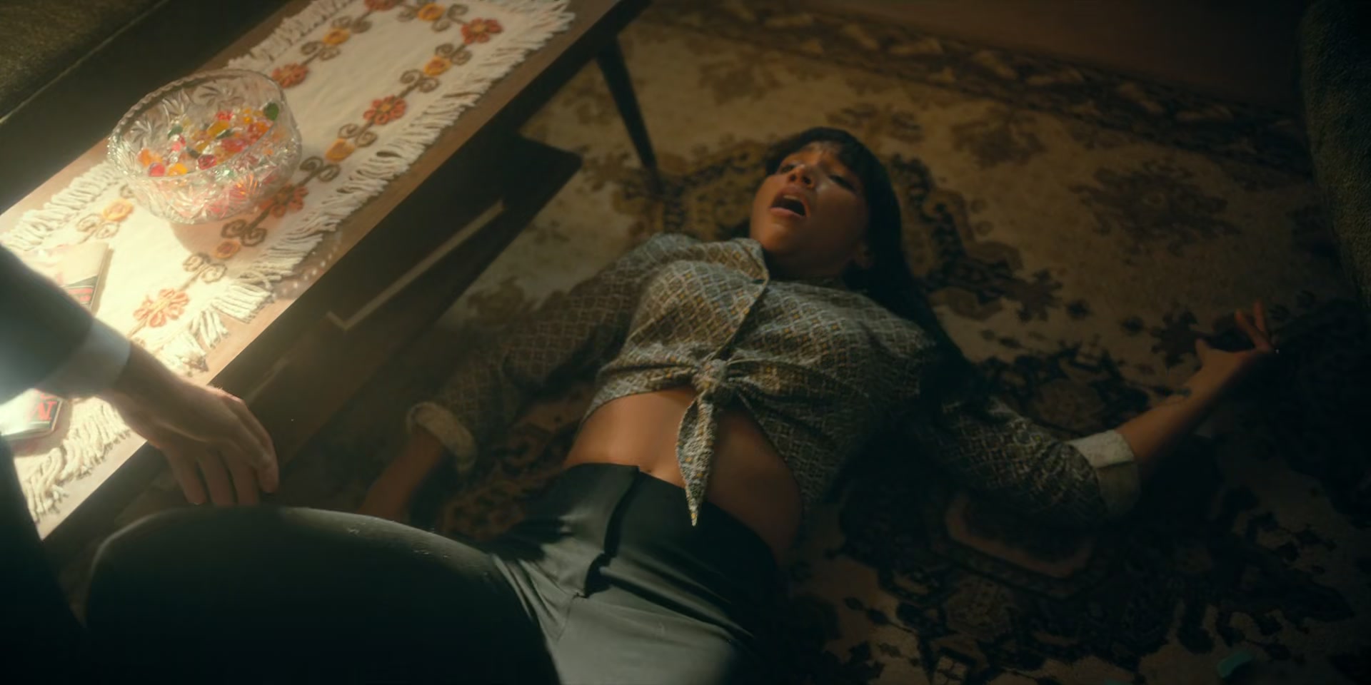 2x07_1122.jpg