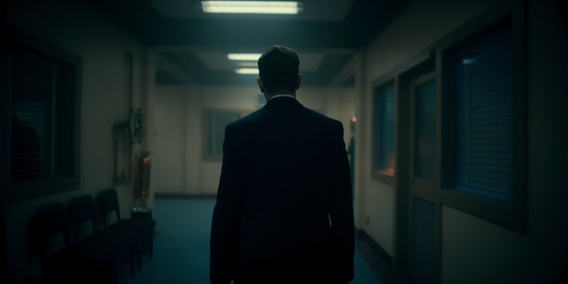 2x08_0022.jpg