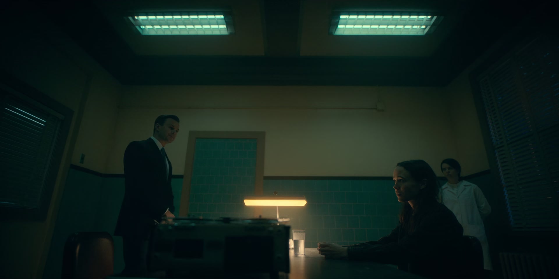 2x08_0039.jpg
