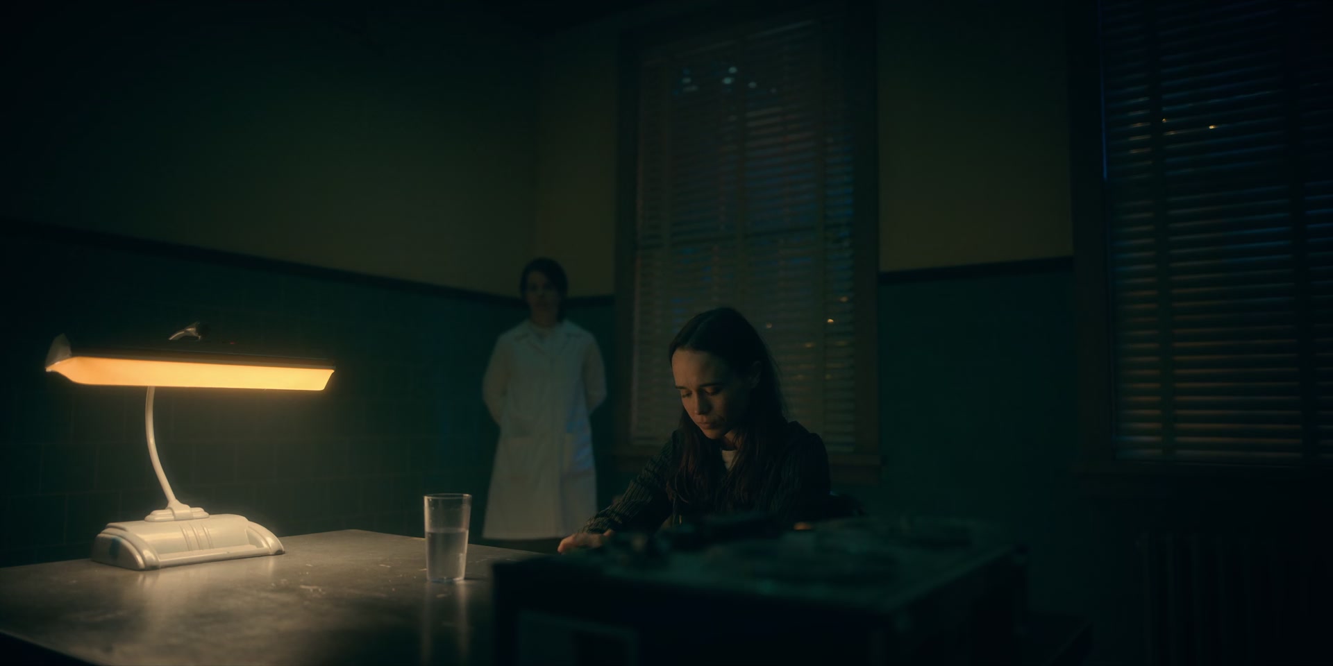 2x08_0047.jpg