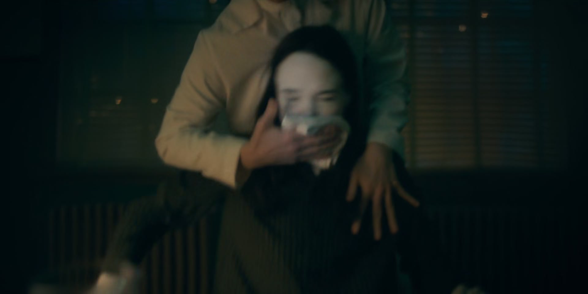 2x08_0099.jpg