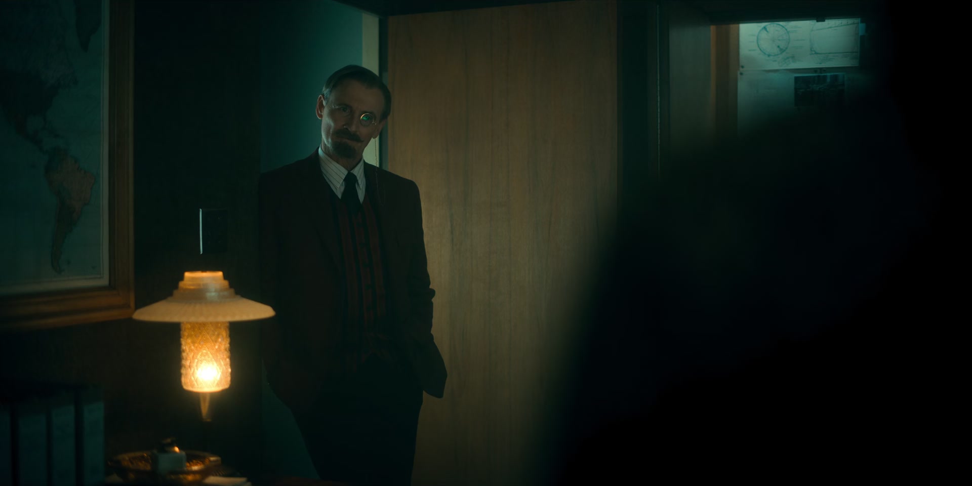 2x08_0307.jpg