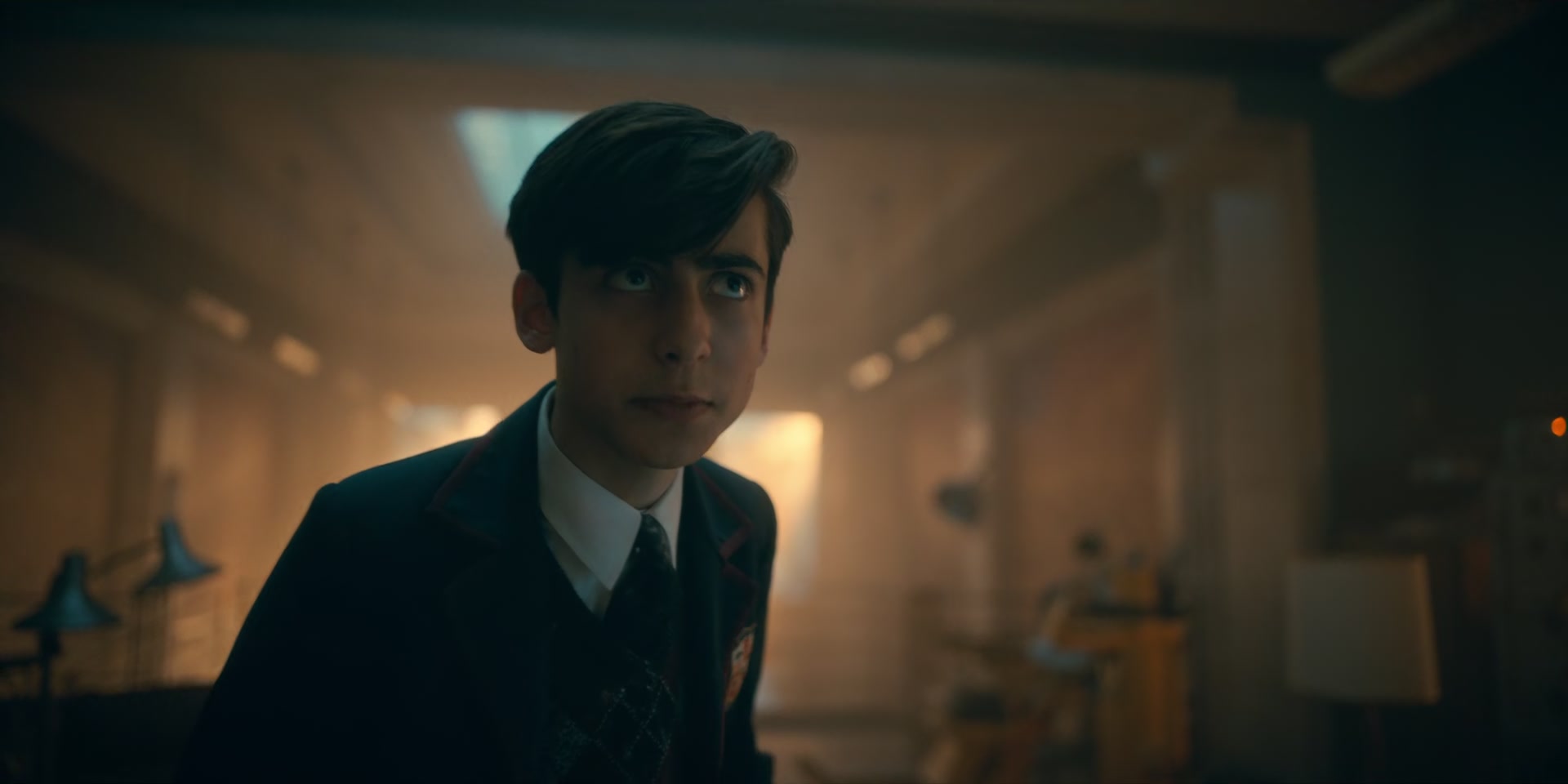 2x08_0406.jpg