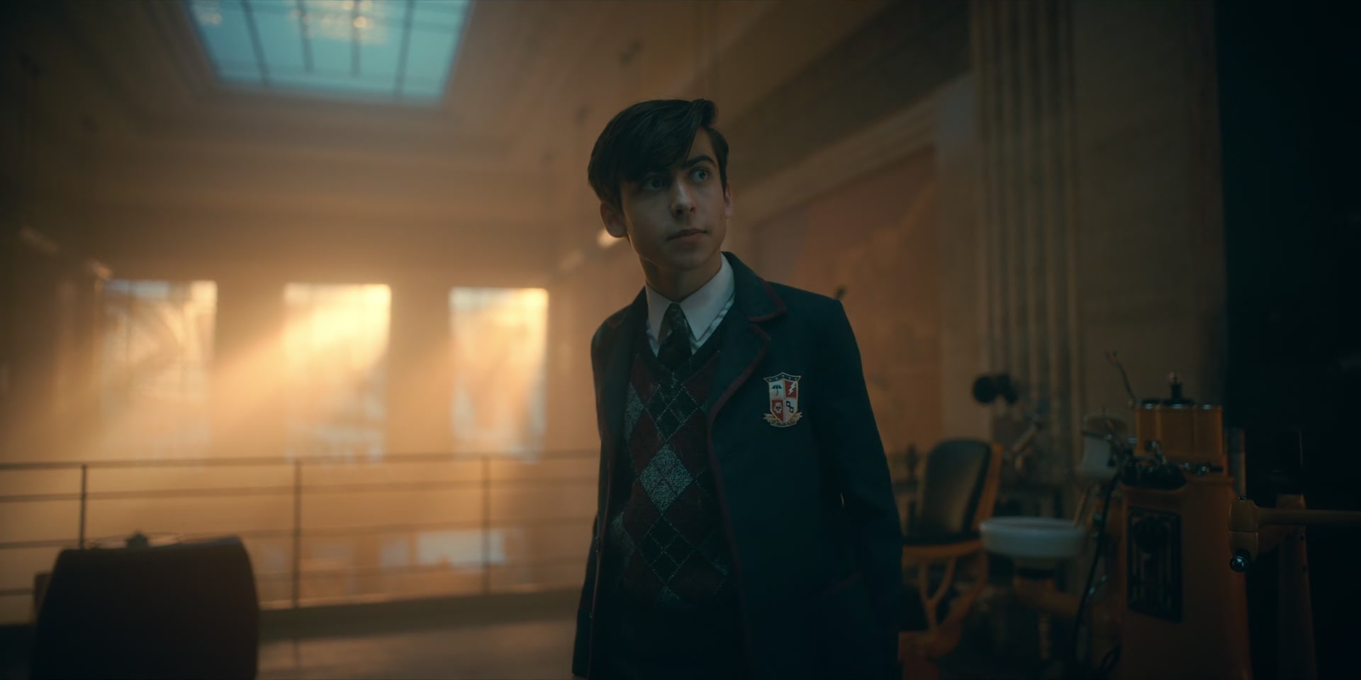 2x08_0415.jpg