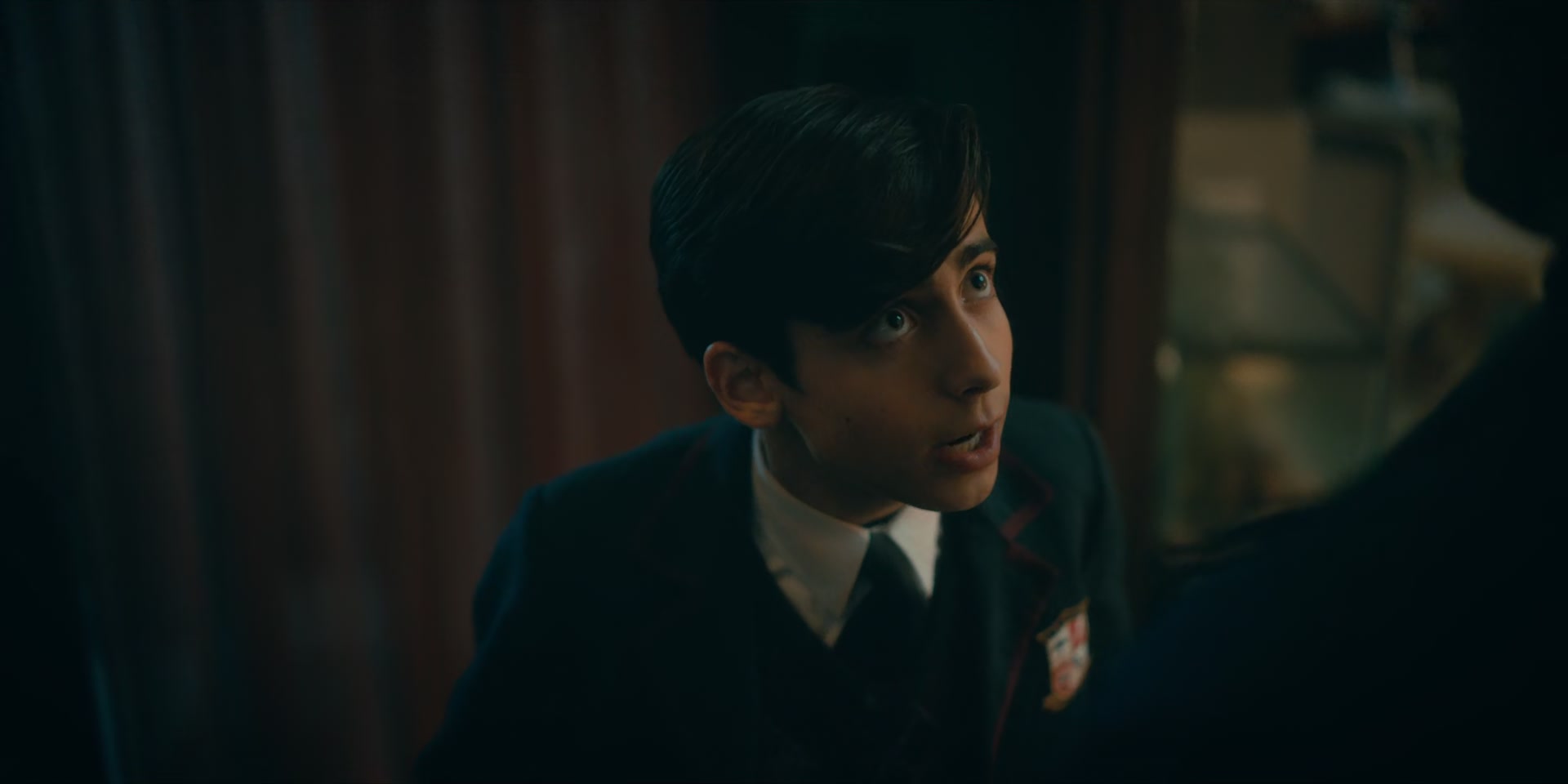 2x08_0440.jpg