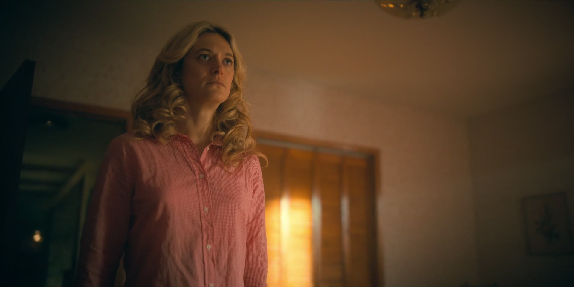 2x08_0452.jpg