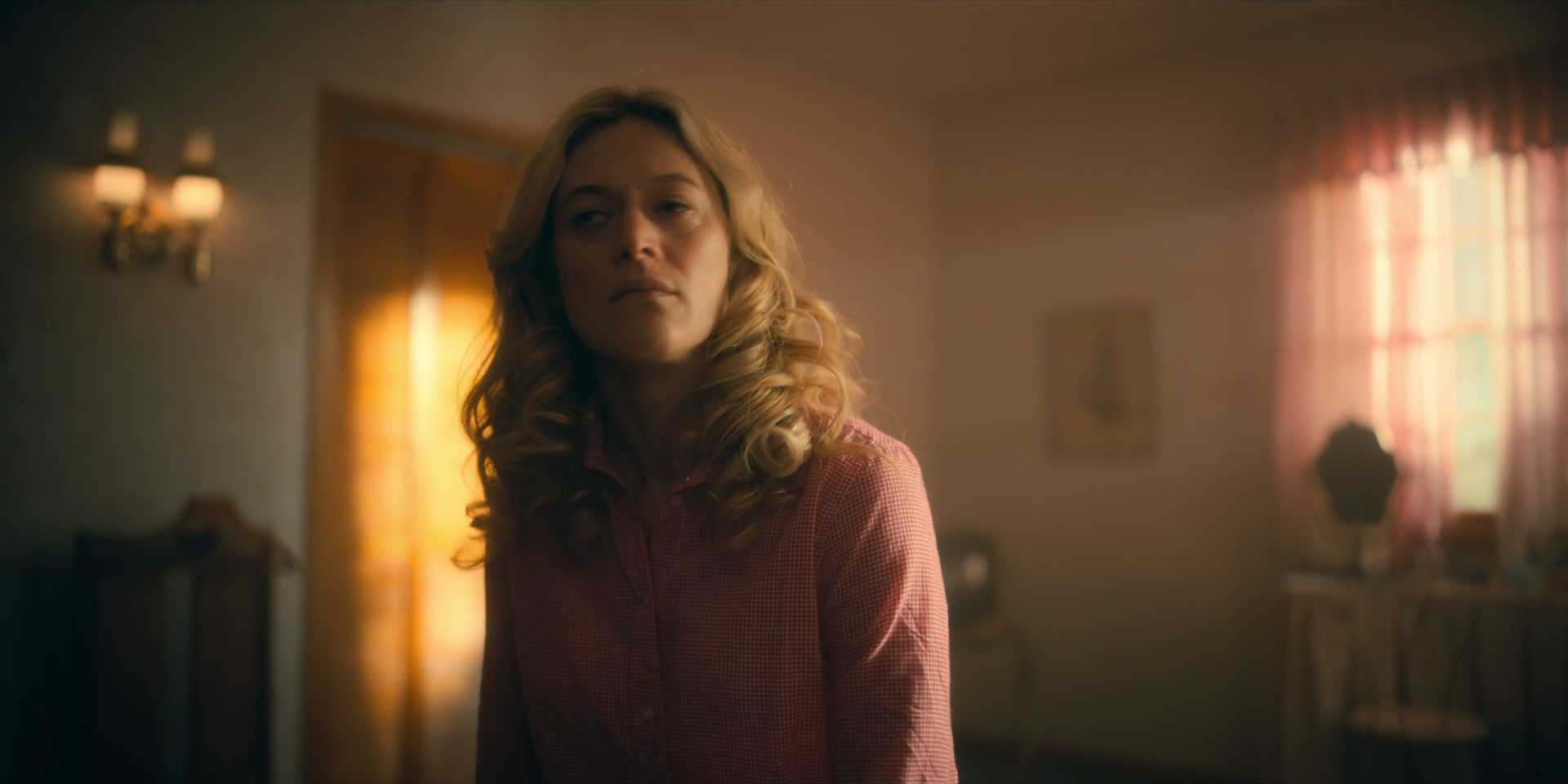2x08_0454.jpg