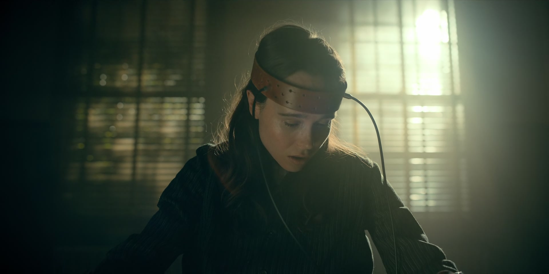 2x08_0529.jpg