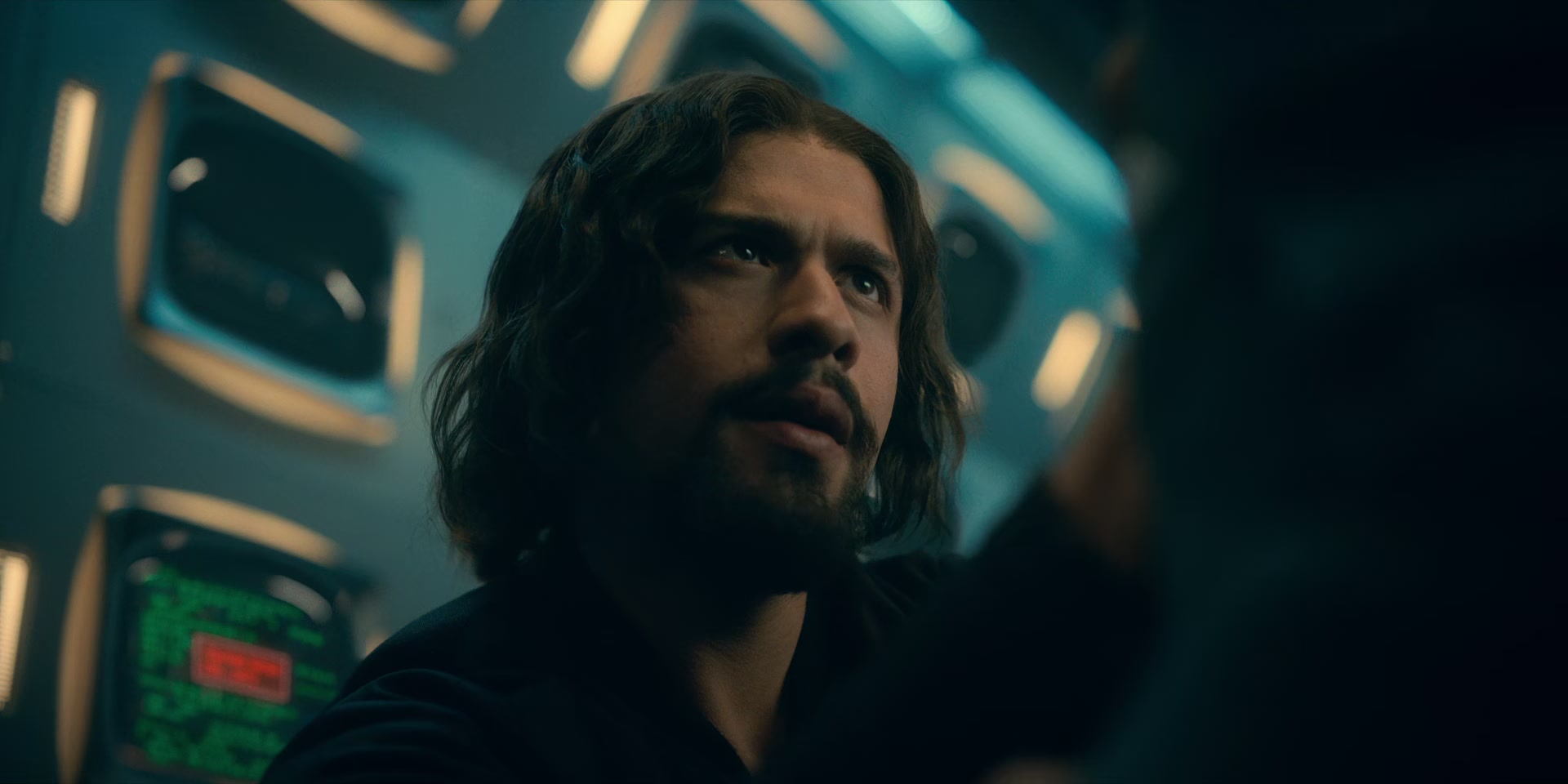 2x08_0828.jpg