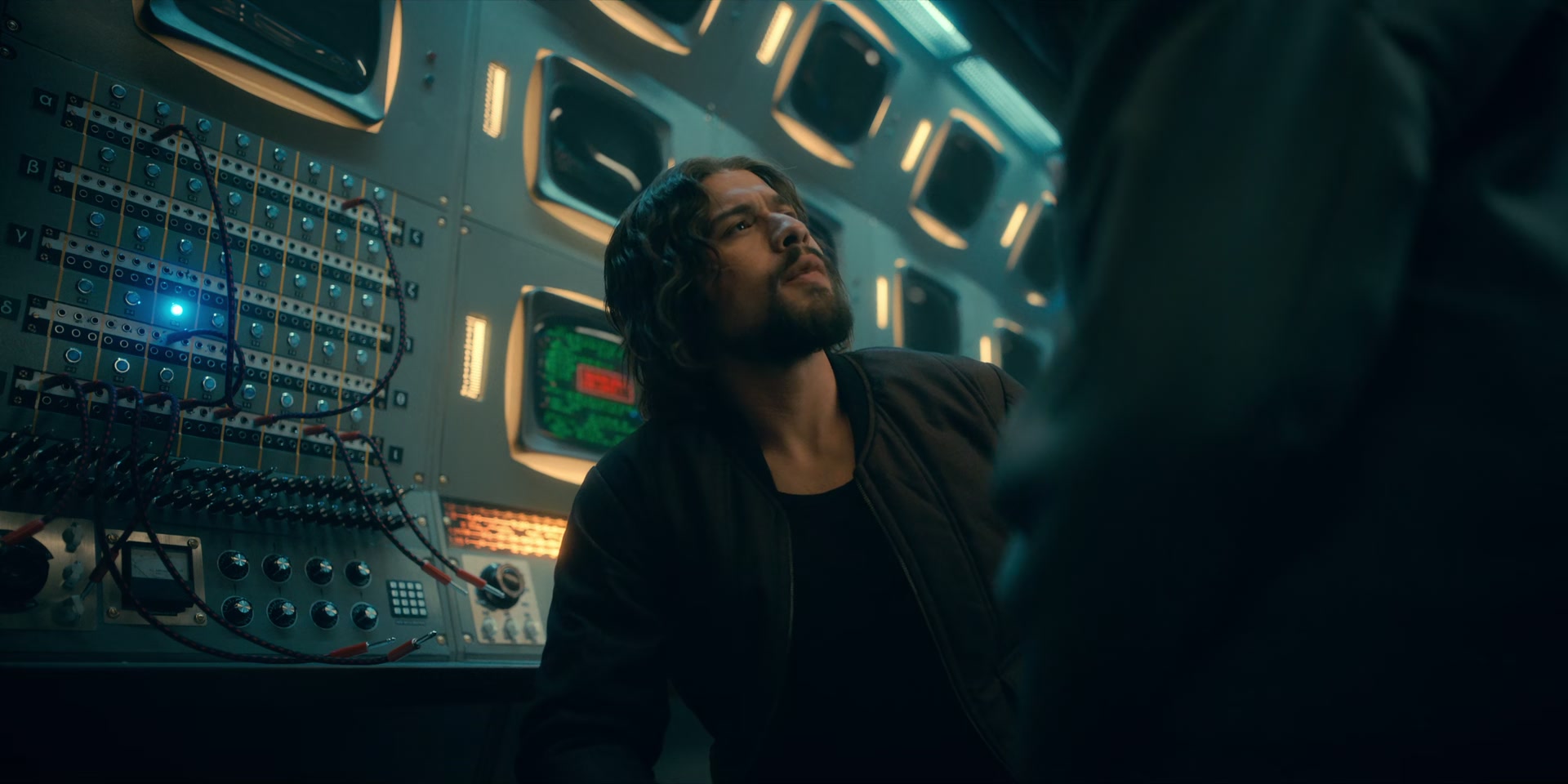 2x08_0843.jpg