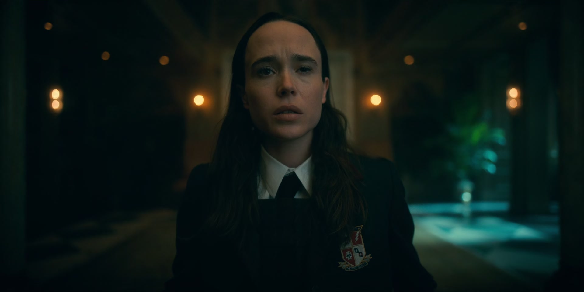 2x08_1019.jpg