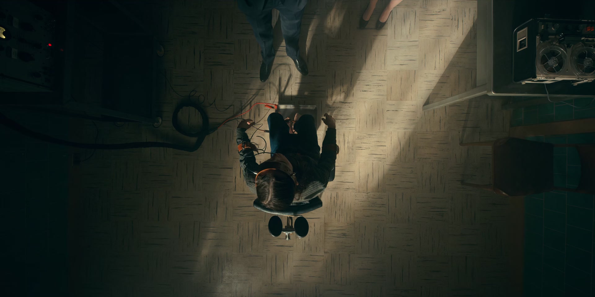 2x08_1059.jpg